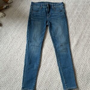 American Eagle skinny jeans